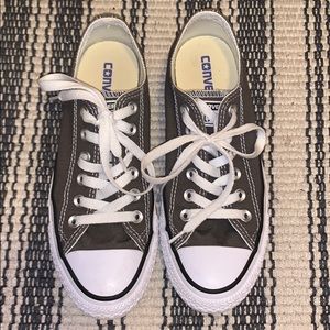 Grey Converse Chuck Taylor All Star Sneaker